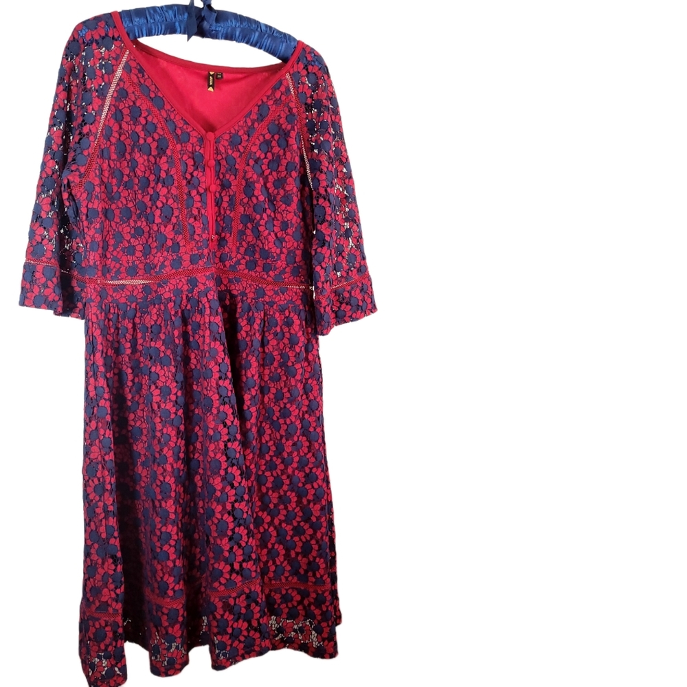 ModCloth Navy and Fuchsia Lace Fit-and-Flare Dress - Picture 5 of 9